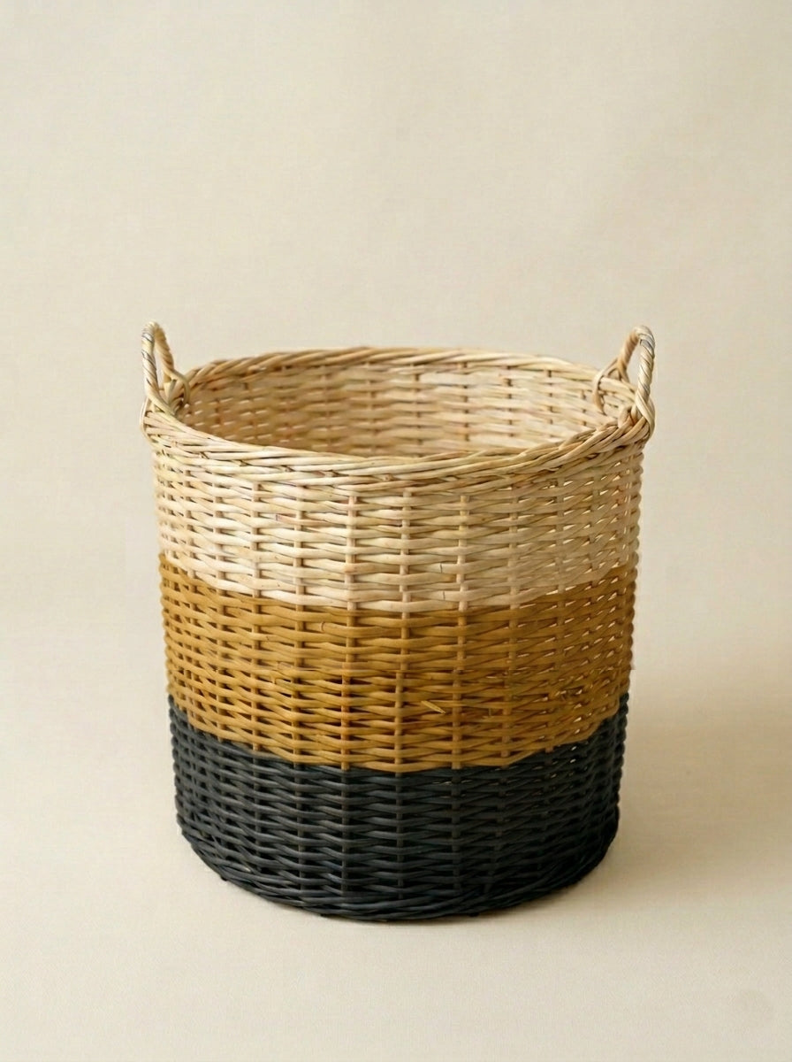 Canasto de Mimbre con Franjas Ocre-Negro